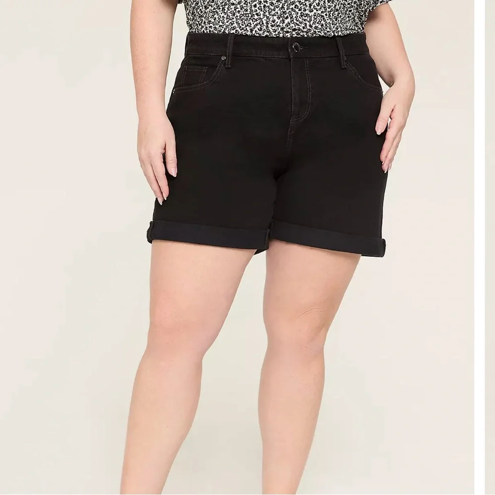 Lane Bryant Black Jean Shorts - Picture 1 of 6